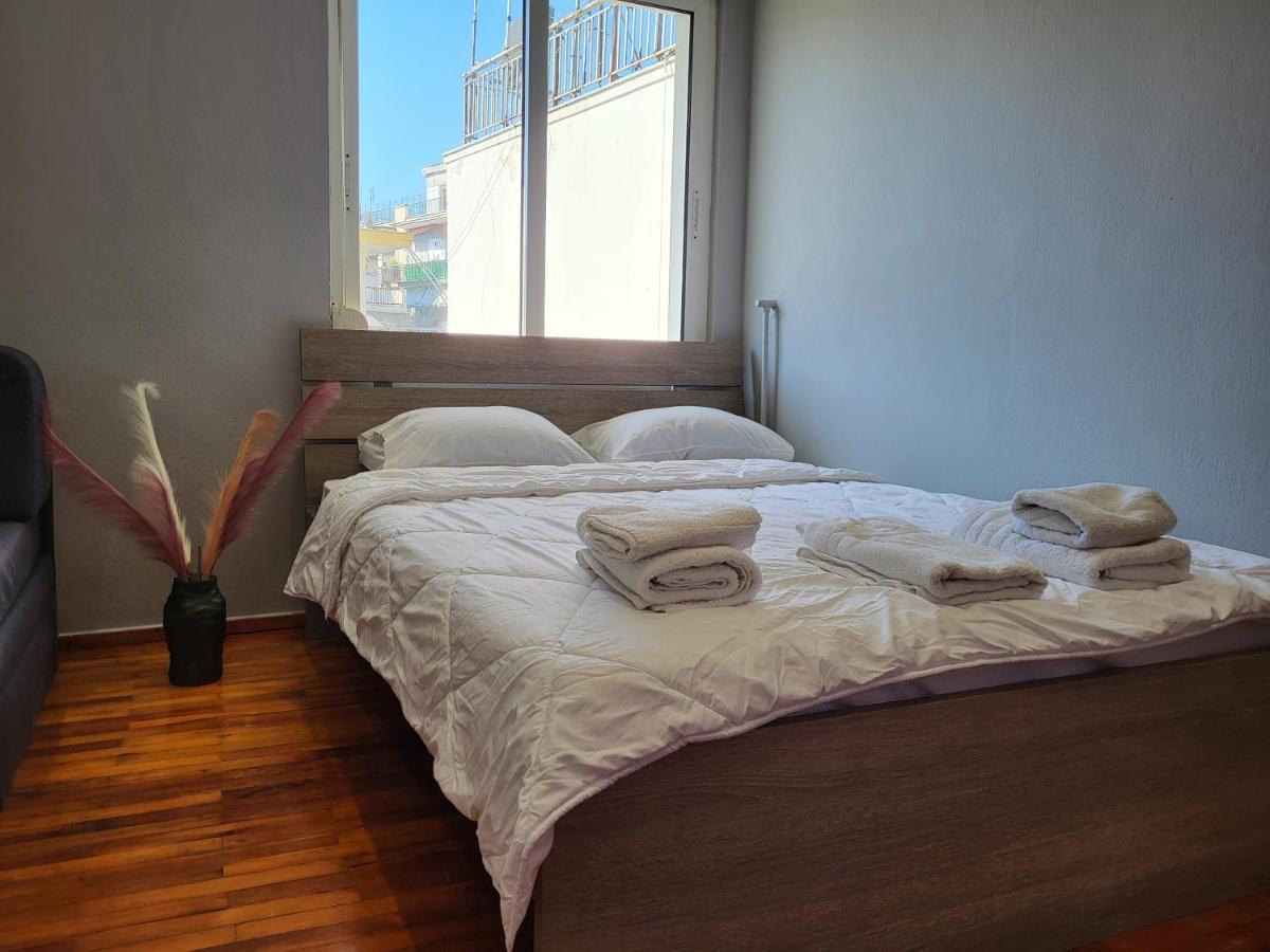 Roof Garden-Studio Apartment Kavala Bagian luar foto