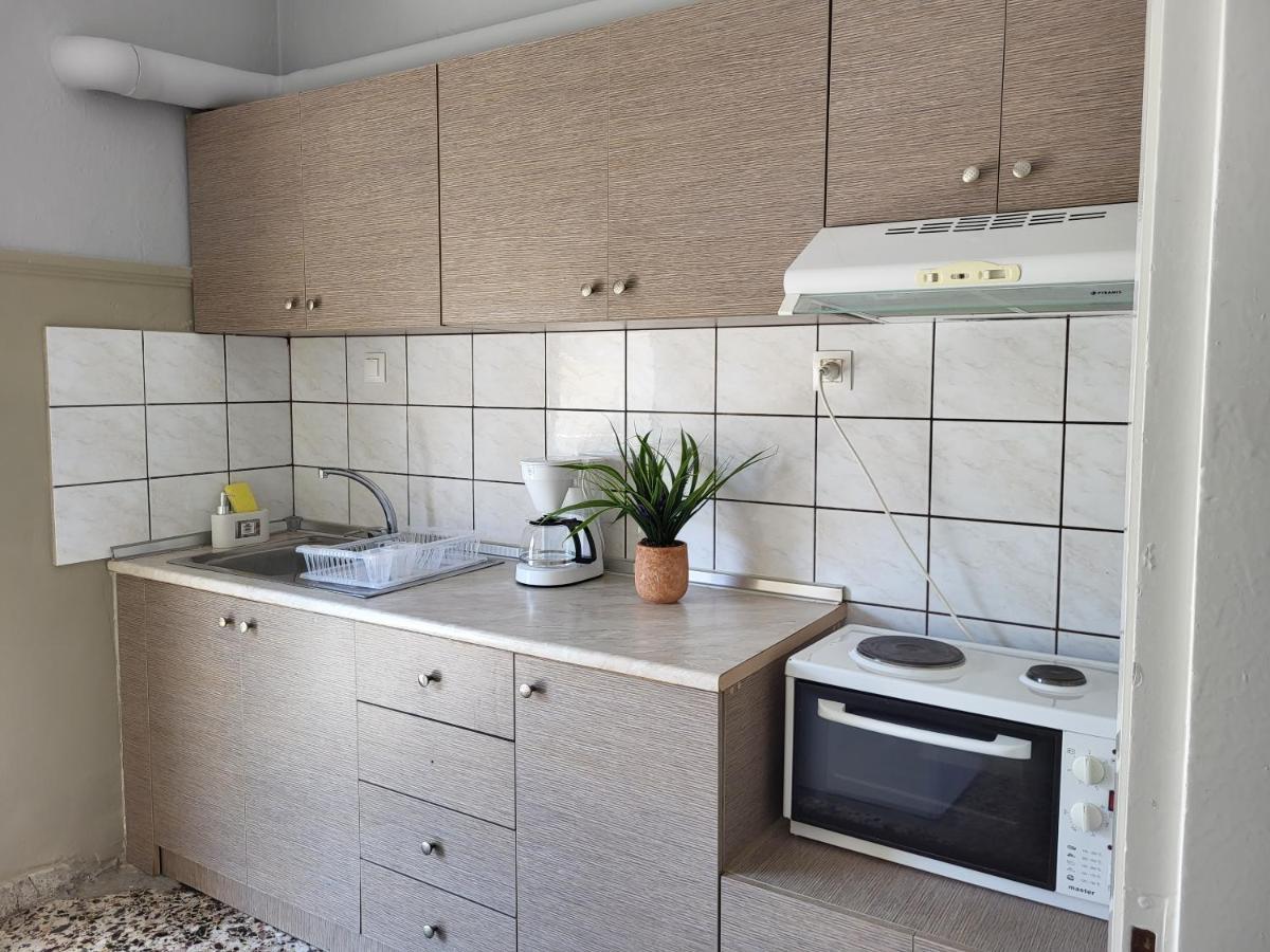 Roof Garden-Studio Apartment Kavala Bagian luar foto
